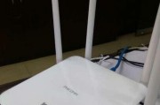 裴讯路由器的性能和特点（了解裴讯路由器的先进技术及用户体验）
