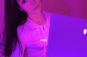 高端电脑拍照技巧教程（掌握电脑拍照的专业技巧，让你的照片更出众）
